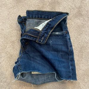 Levi’s Distressed 514 Shorts 31